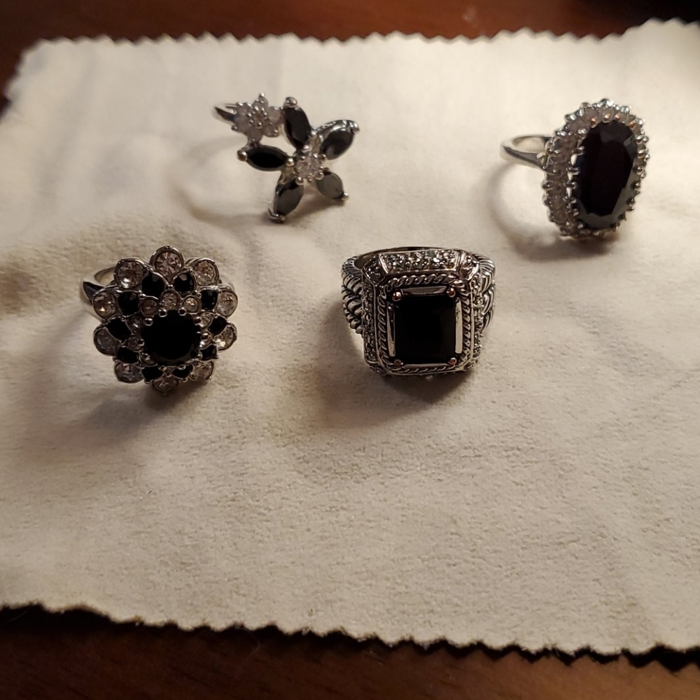 Lot of 4 Cocktail Rings